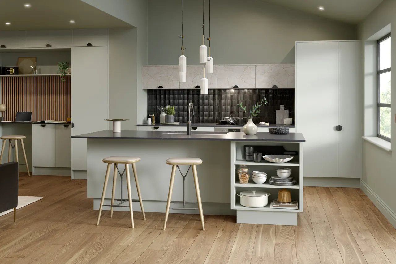 Zurfiz in Matt Pistachio and Ultragloss Porcelain Gold Light kitchen